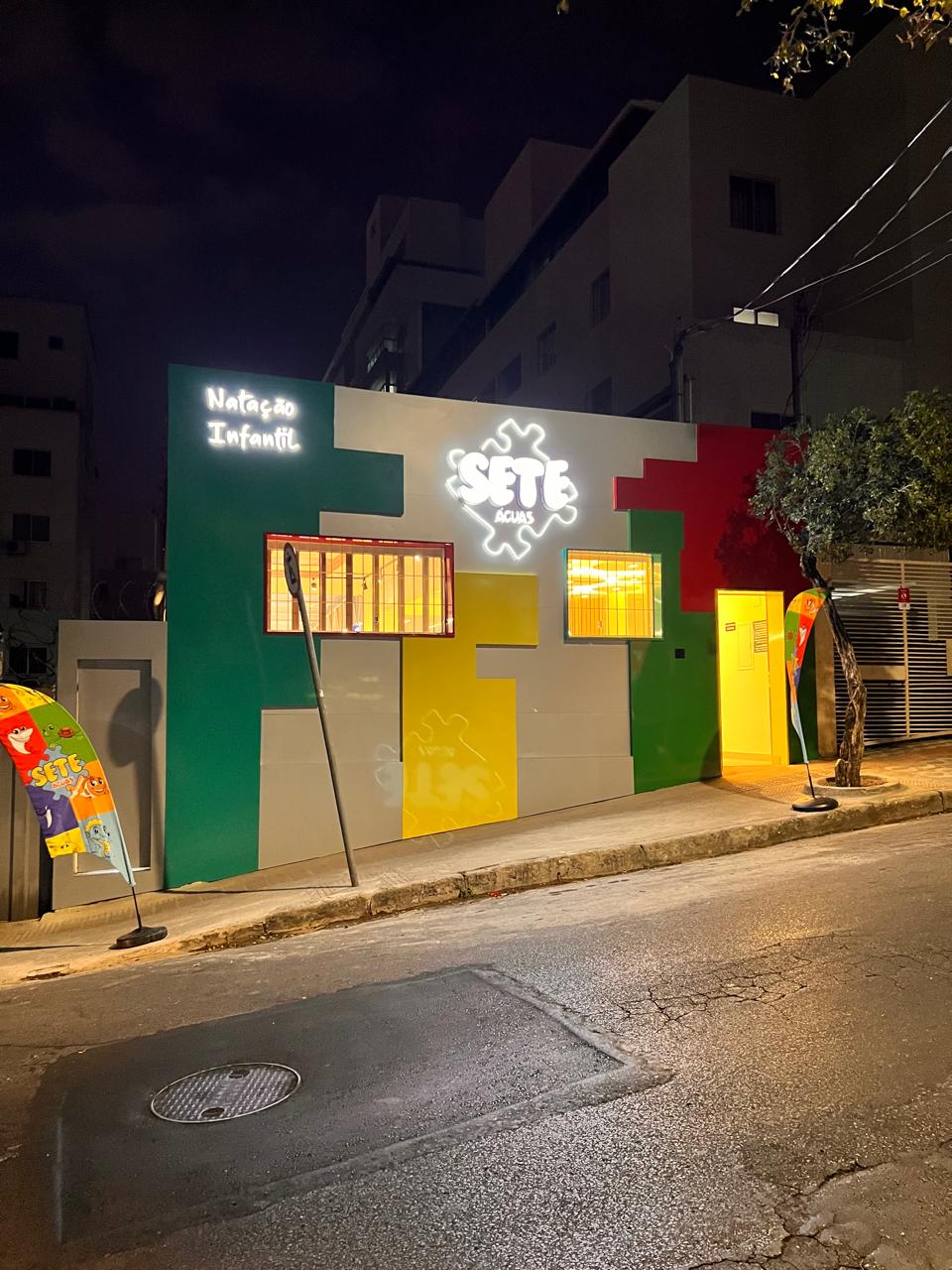 Fachada da Sete Águas